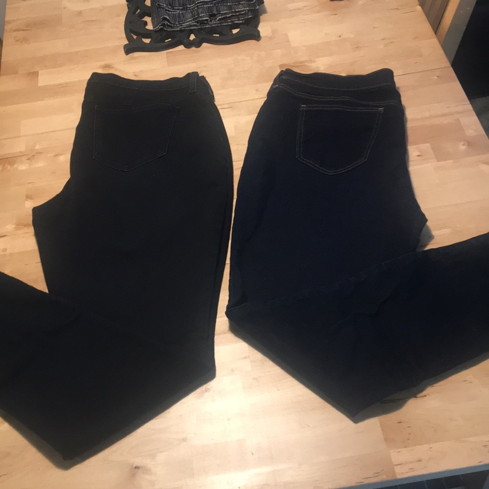 🔥🔥🔥sale!! 🔥🔥🔥 Set of 2 Jeans
